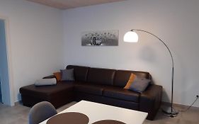 Erdgeschoss-Appartement mit Seeblick